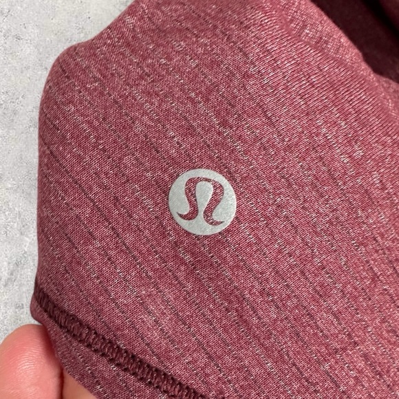 Lululemon Wild Tank Top‎ Heathered Wine Berry Size 2 Yoga Built In Bra Luxtreme - Picture 6 of 11